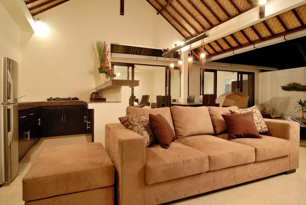 Villa Teman Seminyak Quarto foto
